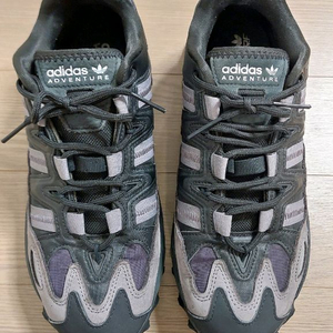 아디다스 하이퍼터프 어드벤처 코어 블랙 트레킹화