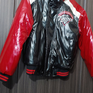 엘지 트윈스 동계 유광점퍼 90 이미지