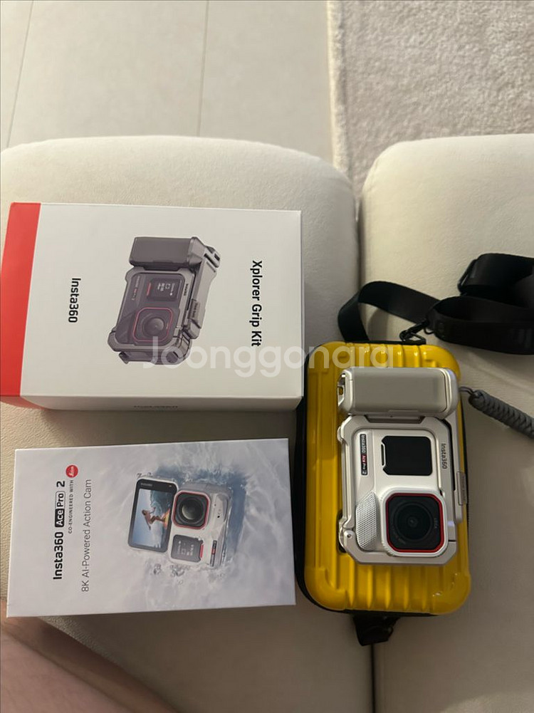 인스타 360 ace pro2 화이트 스냅샷--1