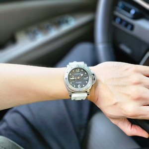 파네라이 섭머저블 44mm pam025 올드팸 판매