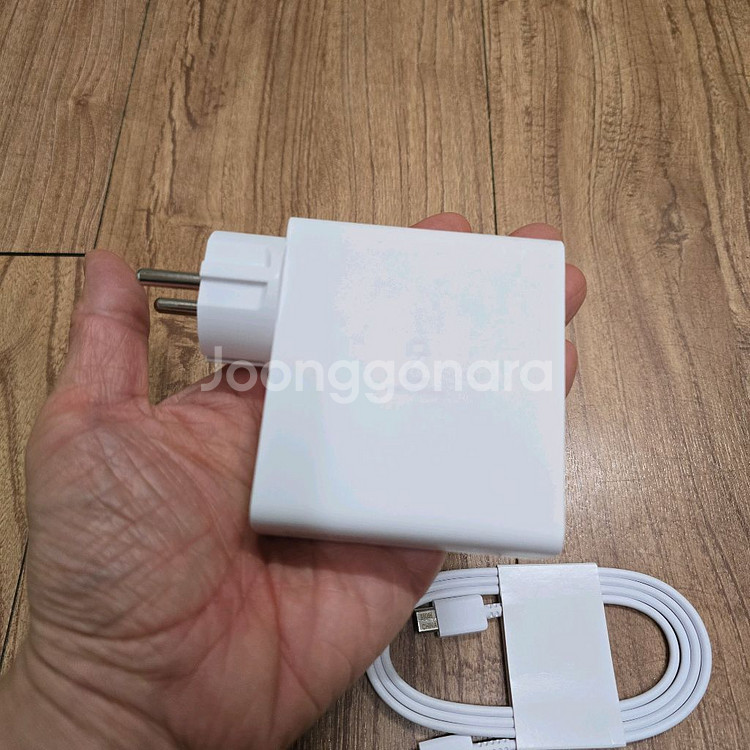 삼성 EP-TB410 갤럭시북4울트라 충전기(140W)--1