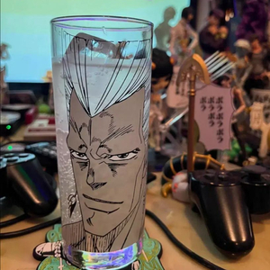 죠죠의 기묘한 모험 폴나레프 물컵