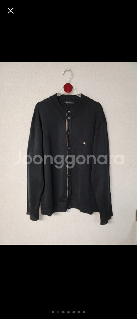 정품. burberry 사계절 가디건.정가 80만원대.--1