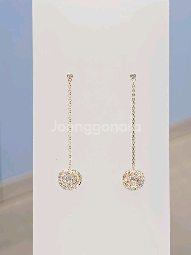 ( 새상품) 스와로브스키 귀걸이--1