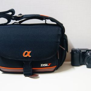 [소니] LCS-AMC DSLT 카메라가방 팝니다.