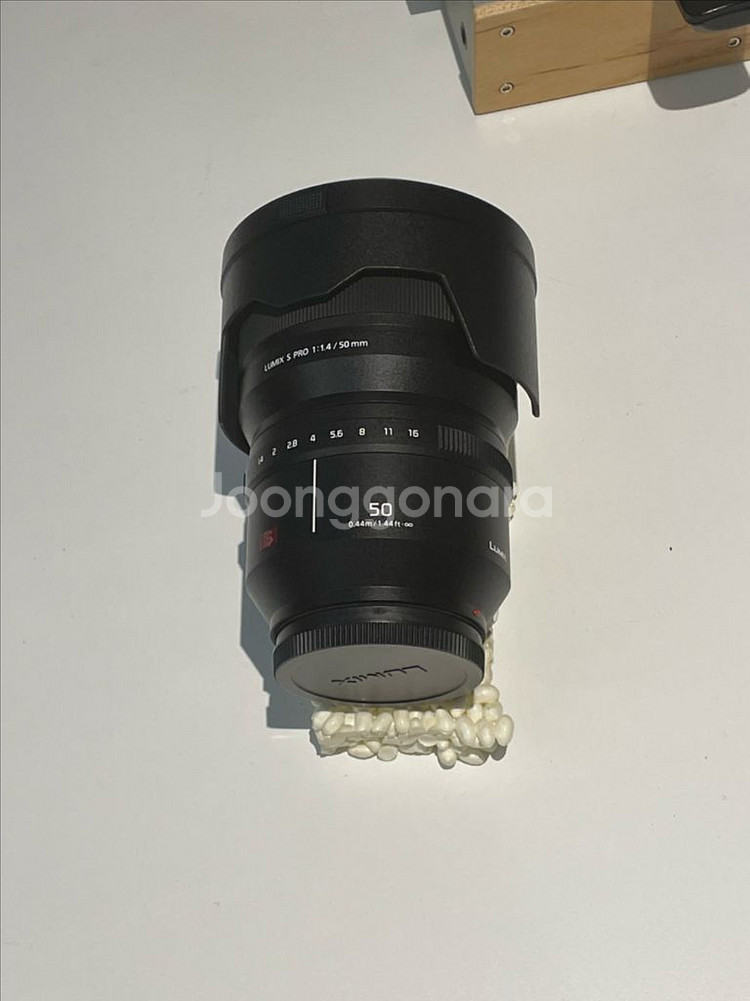 LUMIX S PRO 50mm F1.4--1