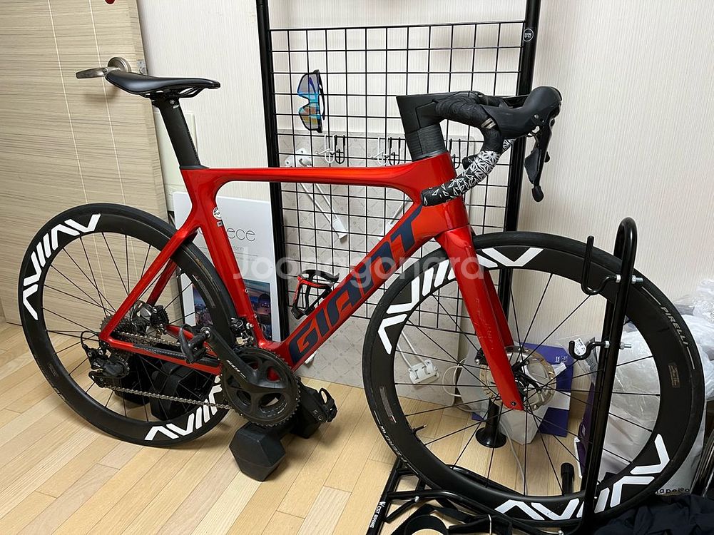 자이언트 프로펠 어드벤스2 아비아브 아데온2--0