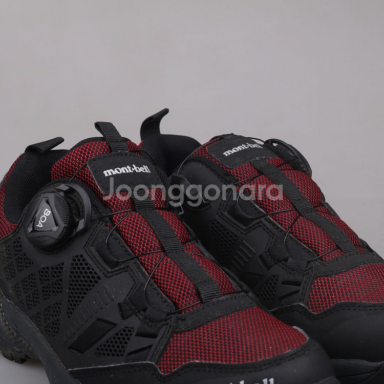 몽벨 보아 트레킹화 판매합니다.(240)51016--2