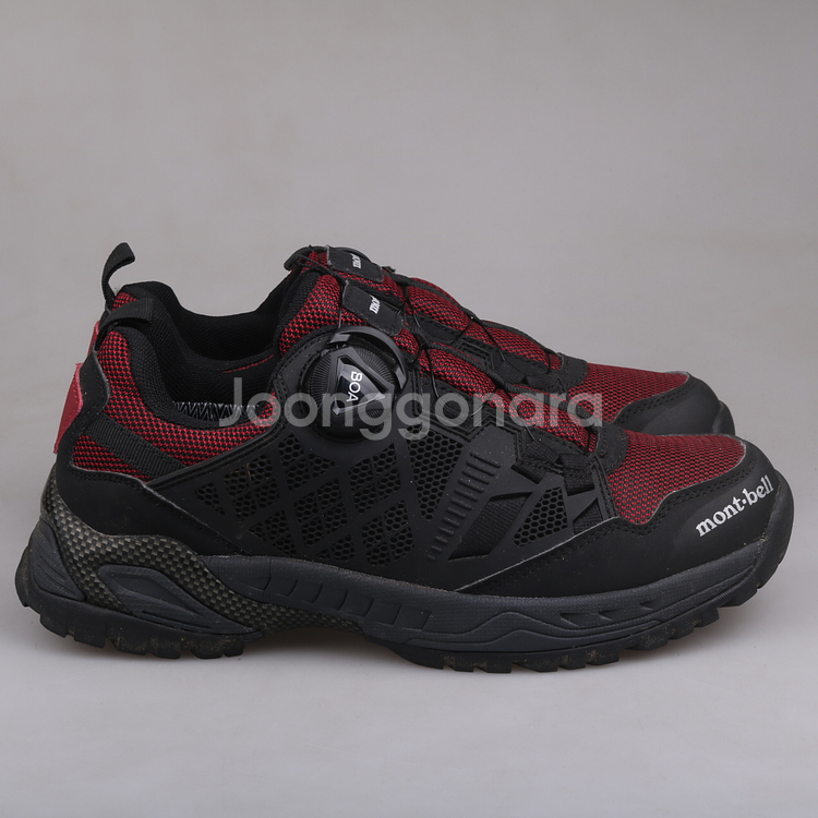 몽벨 보아 트레킹화 판매합니다.(240)51016--3
