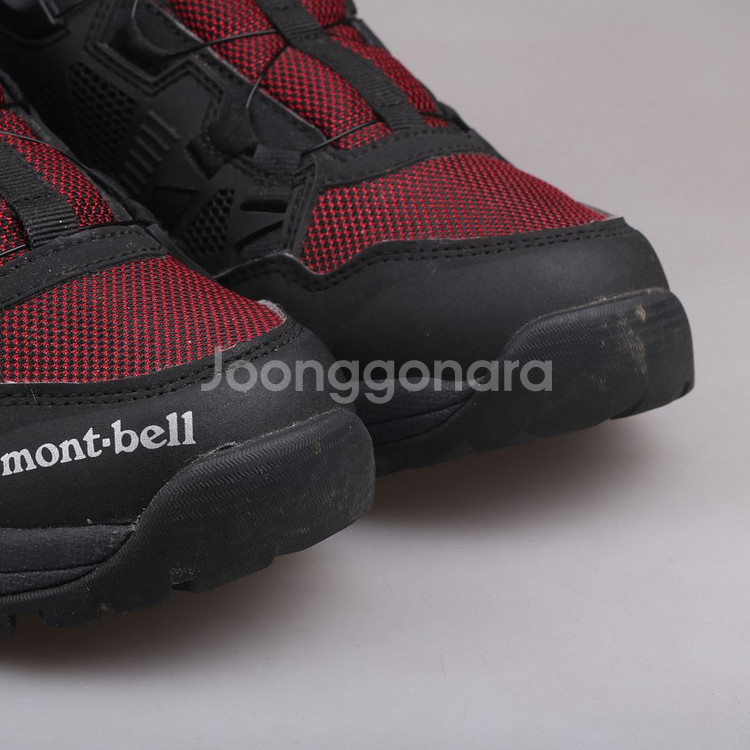 몽벨 보아 트레킹화 판매합니다.(240)51016--1