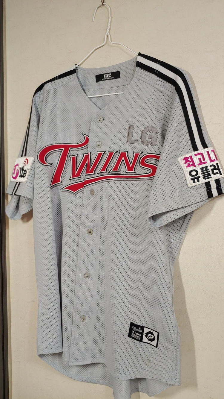 엘지 트윈스 구로고 유니폼 105 이미지