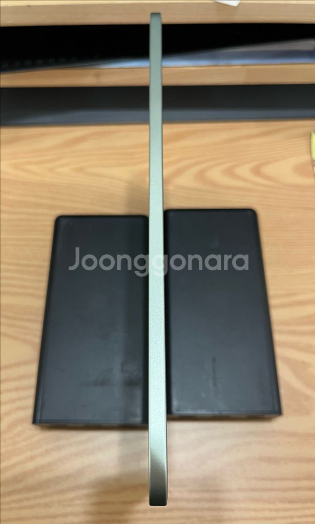 아이패드 에어4 64G WIFI + HOU 매직키보드--2