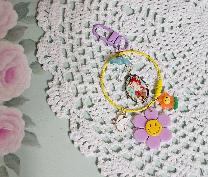 양산 쓰고있는 빨강머리앤 키링--0