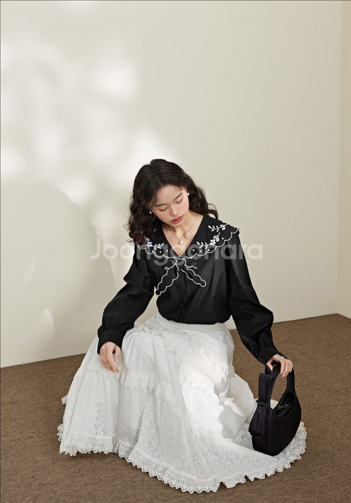 새상품) 쿠오세 자수 세일러 카라 블라우스 리본 타이--2