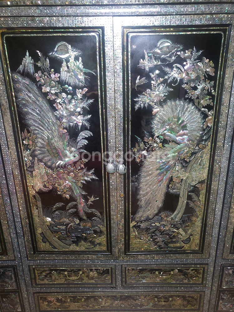 전통자개장롱 12자, 100만원에 판매합니다(상태좋음)--3