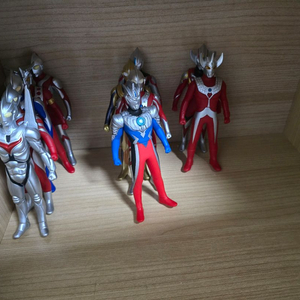 울트라맨 소프비 팝니다