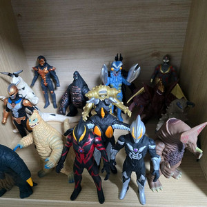 울트라맨 괴수 소프비 팝니다