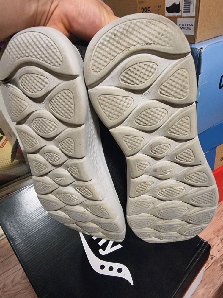 스케쳐스 남성워킹화 290(4E) 팝니다.--4