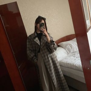 바이씨니 비엔나 트렌치 코트 이미지