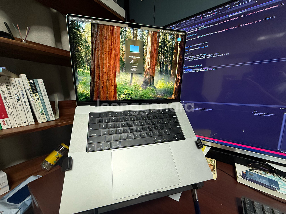 M1MAX 맥북프로 고급형--0