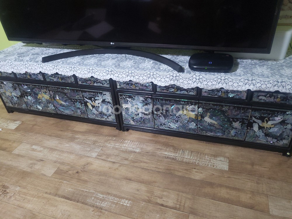 전통자개장롱 12자, 100만원에 판매합니다(상태좋음)--5