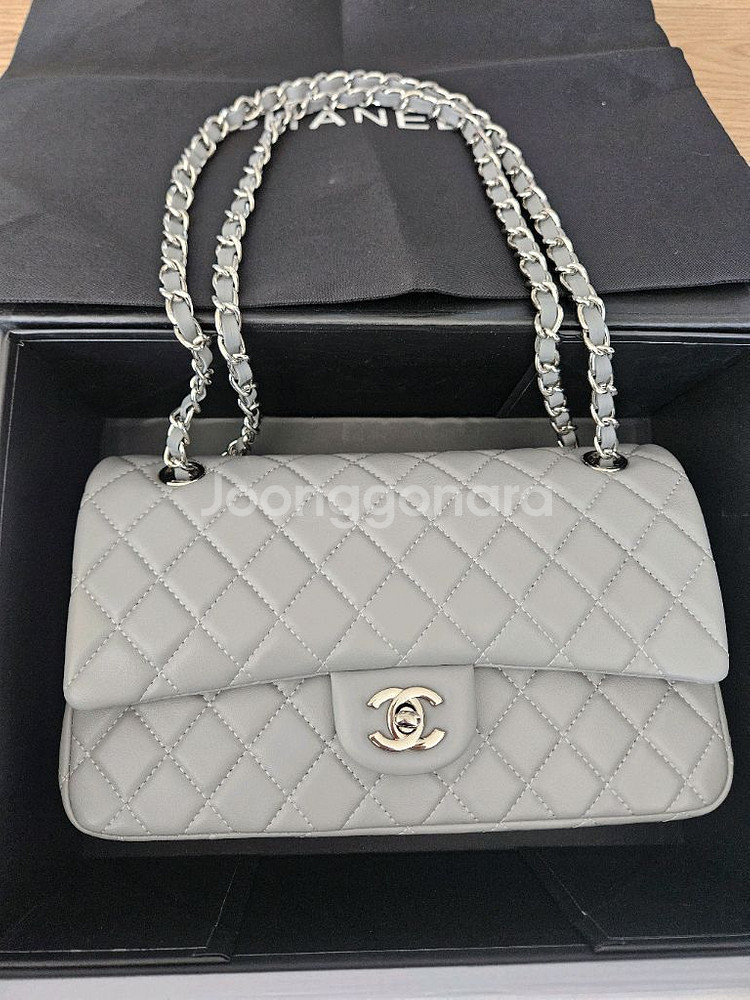 샤넬 가방 판매해요.--0