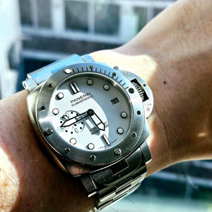 파네라이 섭머저블 비앙코 42mm (브레이슬릿 포함)