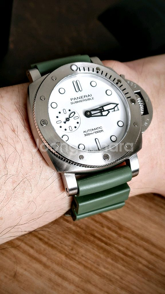 파네라이 섭머저블 비앙코 42mm (브레이슬릿 포함)--2