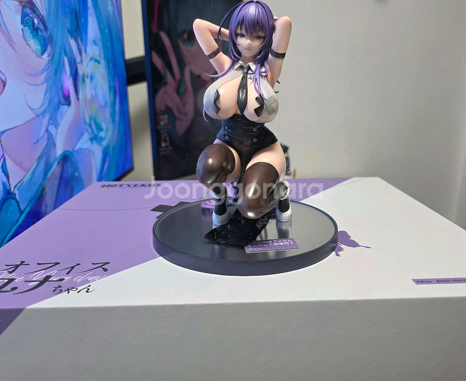 네이티브 오피스 유나짱 by Biya 핫비너스 피규어--0