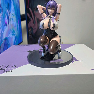 네이티브 오피스 유나짱 by Biya 핫비너스 피규어