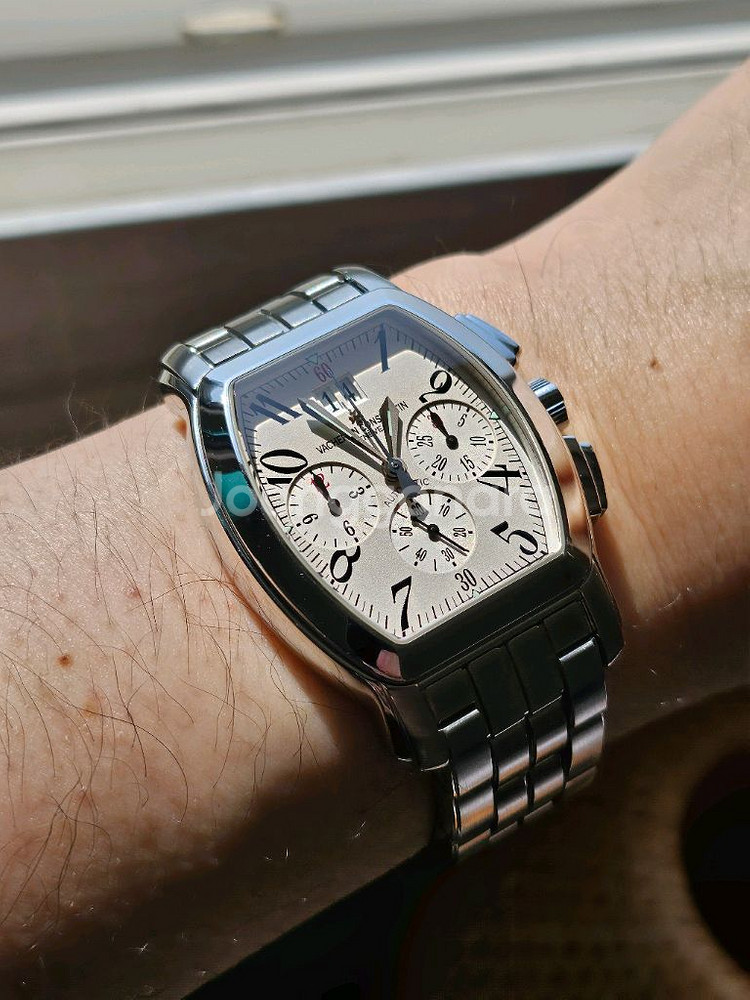 바쉐론콘스탄틴 로얄이글 크로노그래프 모델 판매합니다.--1