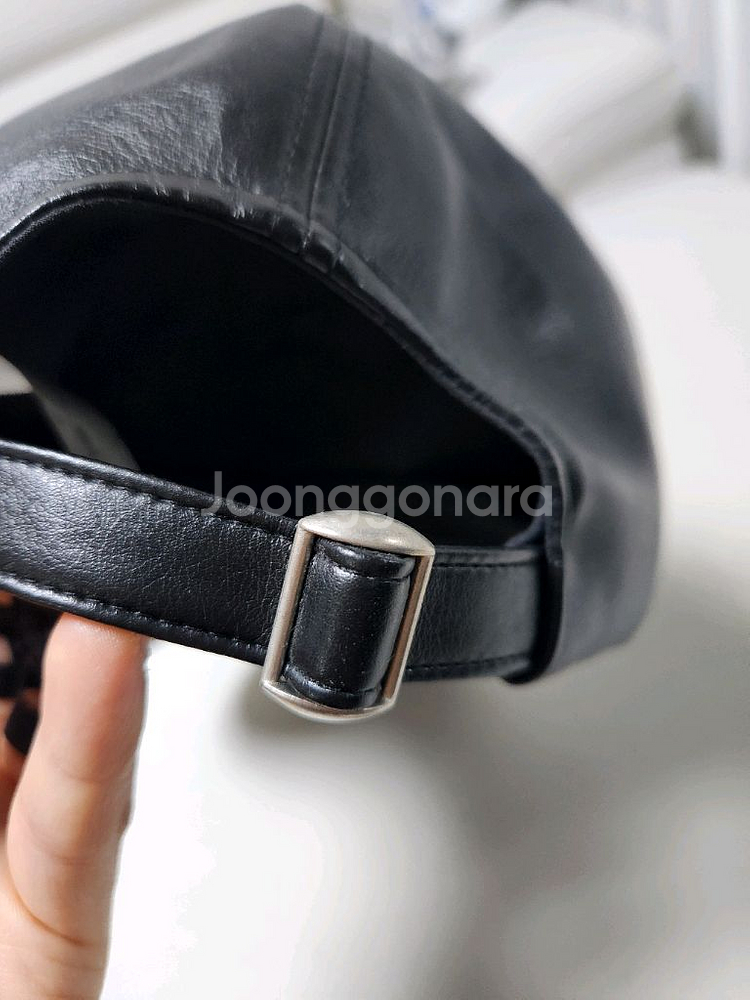 메종미네드 레더 볼캡 블랙--5