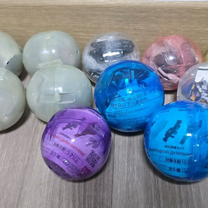 건담 앙상블들 팝니다.