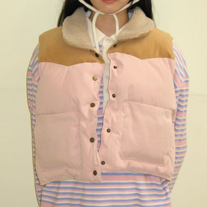 론론 스웨이드 블럭 패딩 베스트 - 소프트핑크