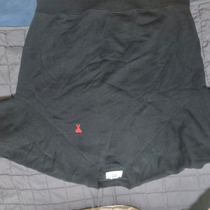 아미 스몰하트 맨투맨 24ss 팝니다