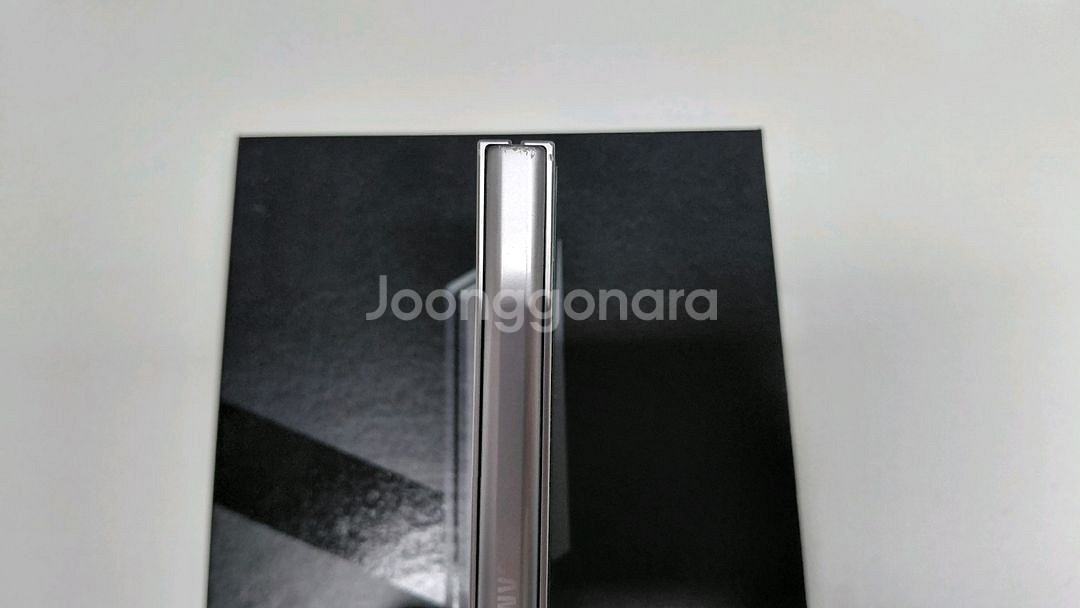 갤럭시 폴드6 자급제 512GB 실버 박스풀셋 팝니다--7