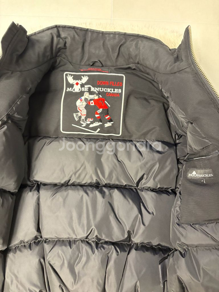 무스너클 패딩--2