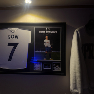아이콘즈 손흥민 21-22 득점왕 시즌 친필액자 팝니다
