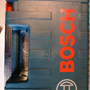 보쉬 전기 로터리 해머드릴 세트 팝니다.