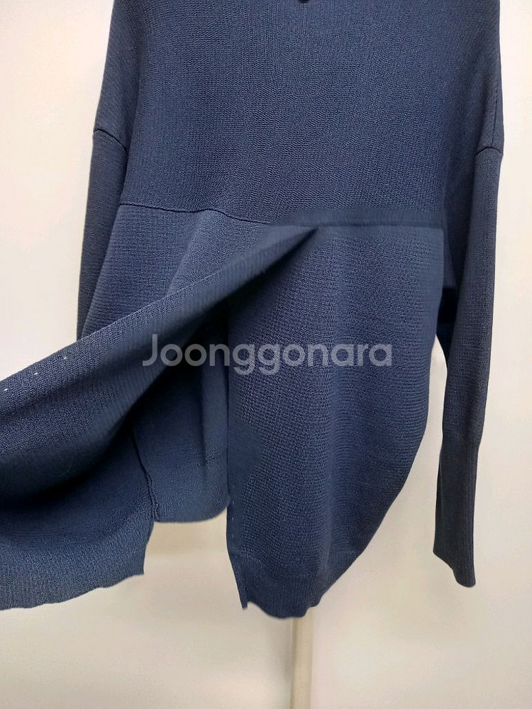 써스데이아일랜드 춘추 루즈가오리핏 니트블라우스 55.6--7