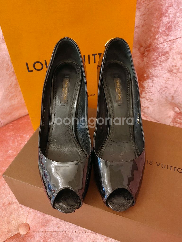 정품- 루이비통 패드락 구두--2