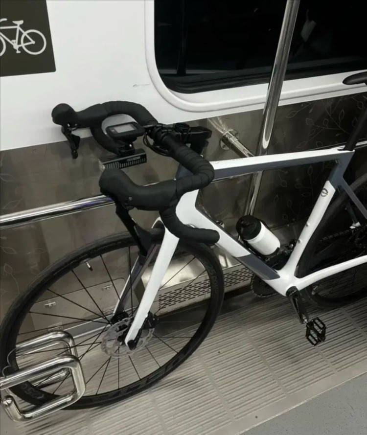 2024첼로 케인D7 로드 자전거 신품급 이미지