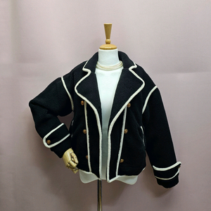 (새상품) 양털 금장 누빔 자켓