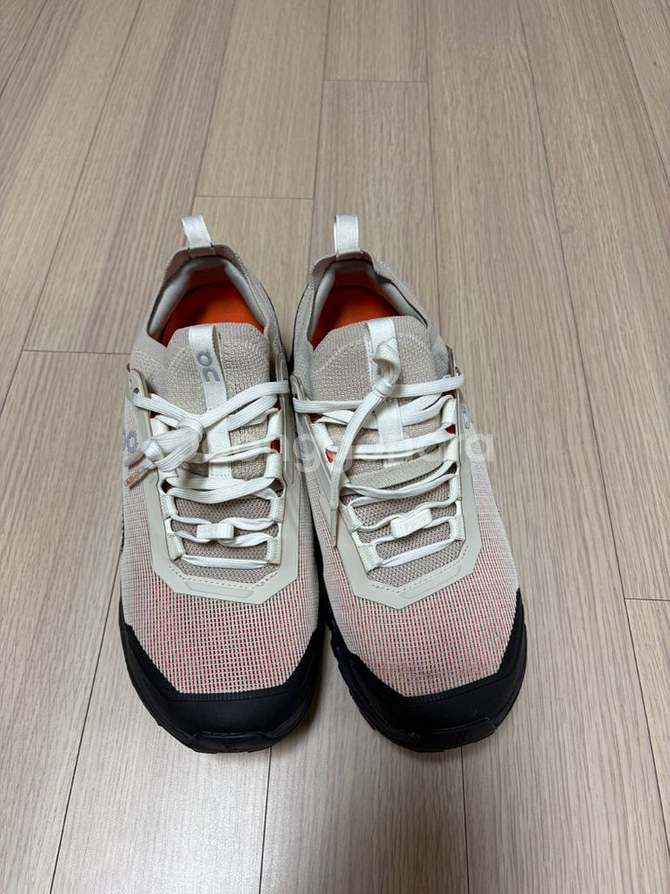 온 러닝 클라우드울트라 2 샌드 블랙 255--0