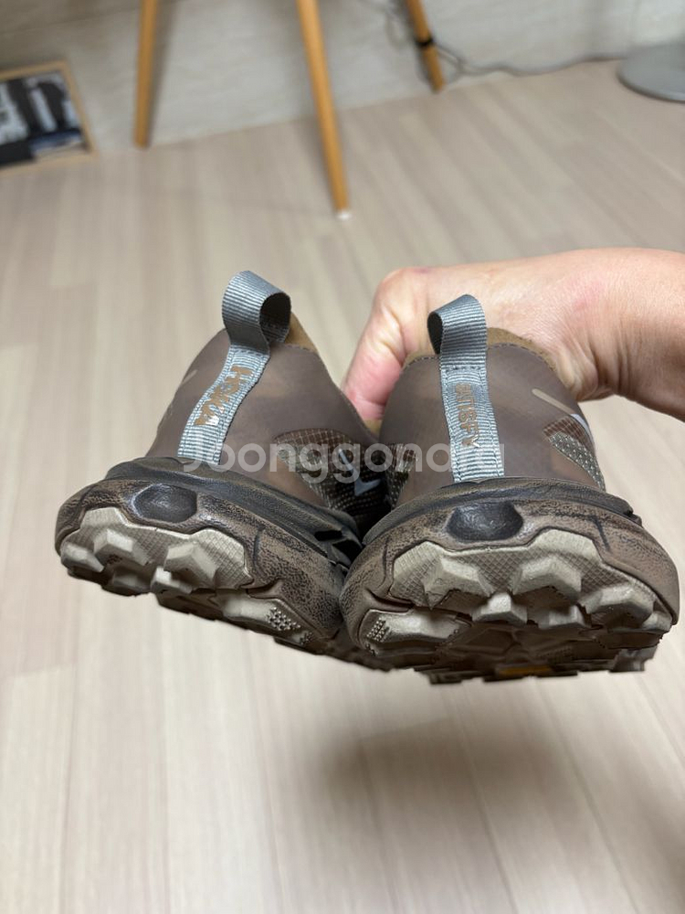 Hoka x Satisfy Mafate Speed 4--5