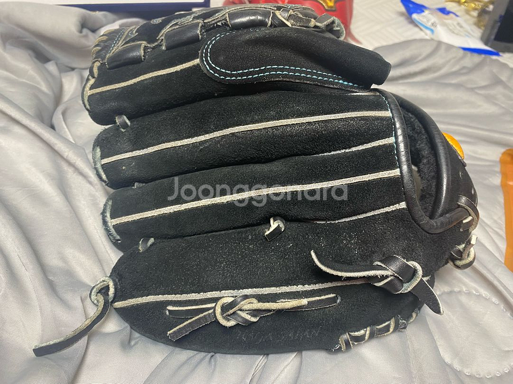 미즈노 누벅 투수 글러브--2