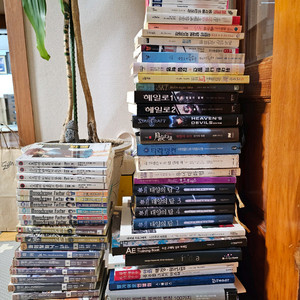 중고 도서 판매 (소설, 만화, 디자인.일러스트)