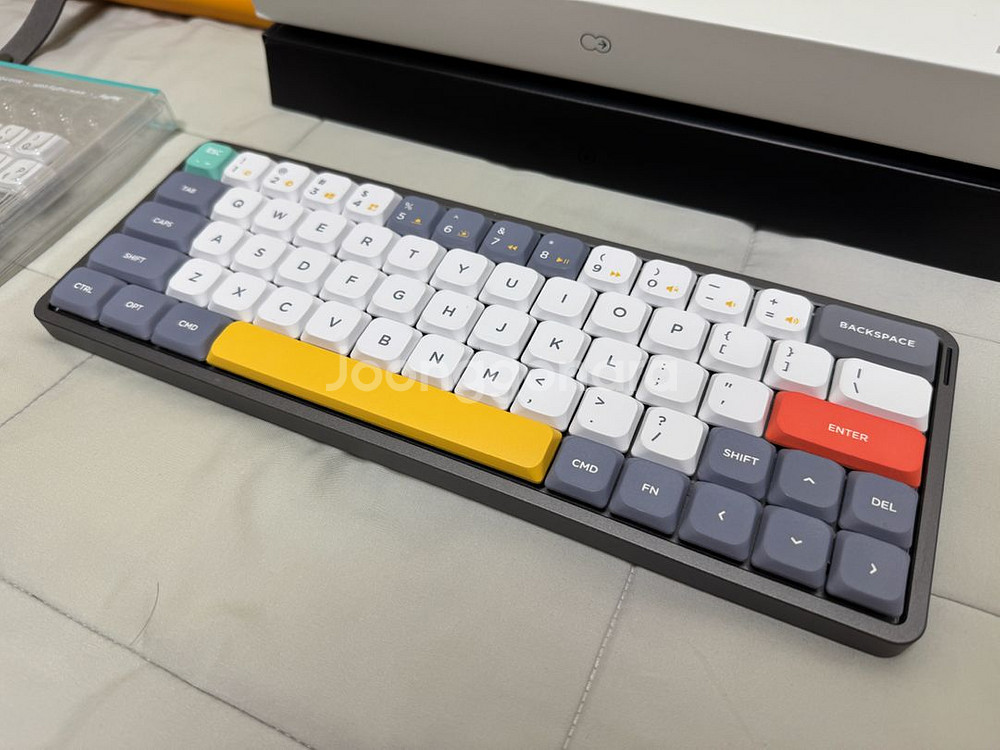 NuPhy 누피 Air60 V2 무선키보드--1