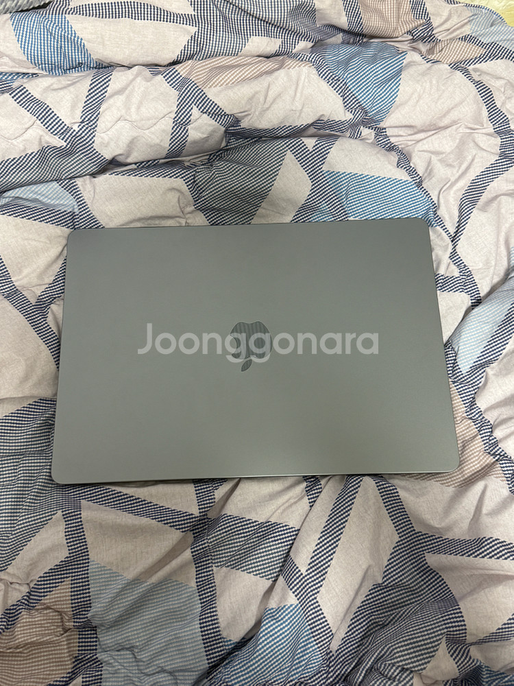 맥북 에어15인치 m3 8GB 512GB--0
