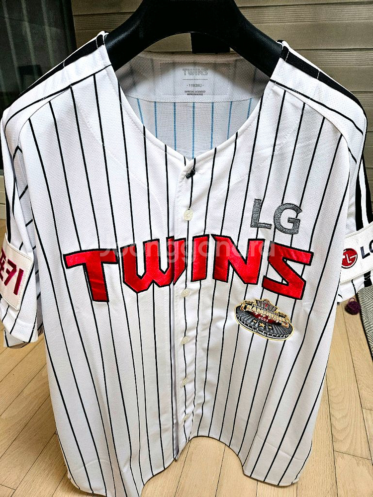 LG트윈스 홈 유니폼--0